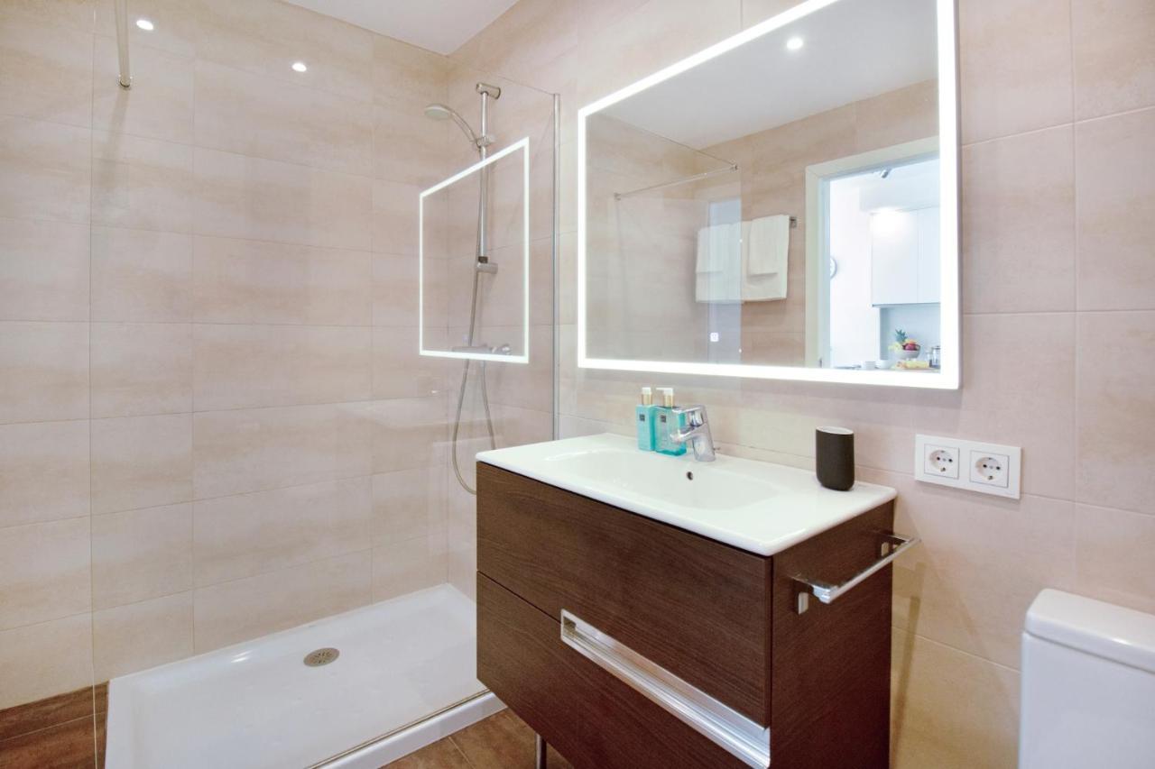 Modern Beach Apartment Romana Playa 723 In Marbella, Elviria Ngoại thất bức ảnh